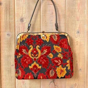 Vintage Meyers Tapestry Handbag Red Gold Floral Kiss Lock USA 1960’s - 1970’s